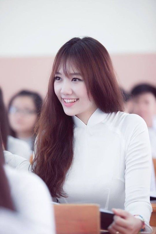 Những tên tuổi “mang hai dòng máu” thành công ở showbiz Việt - 4 Những tên tuổi “mang hai dòng máu” thành công ở showbiz Việt
