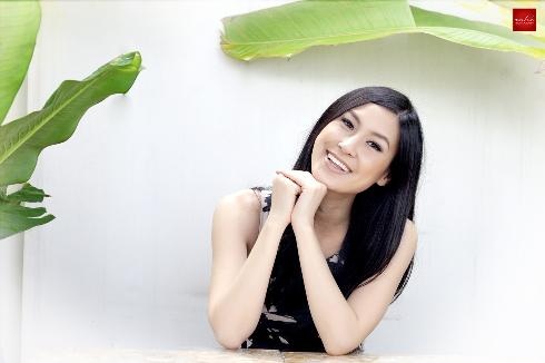 Những tên tuổi “mang hai dòng máu” thành công ở showbiz Việt - 3 Những tên tuổi “mang hai dòng máu” thành công ở showbiz Việt