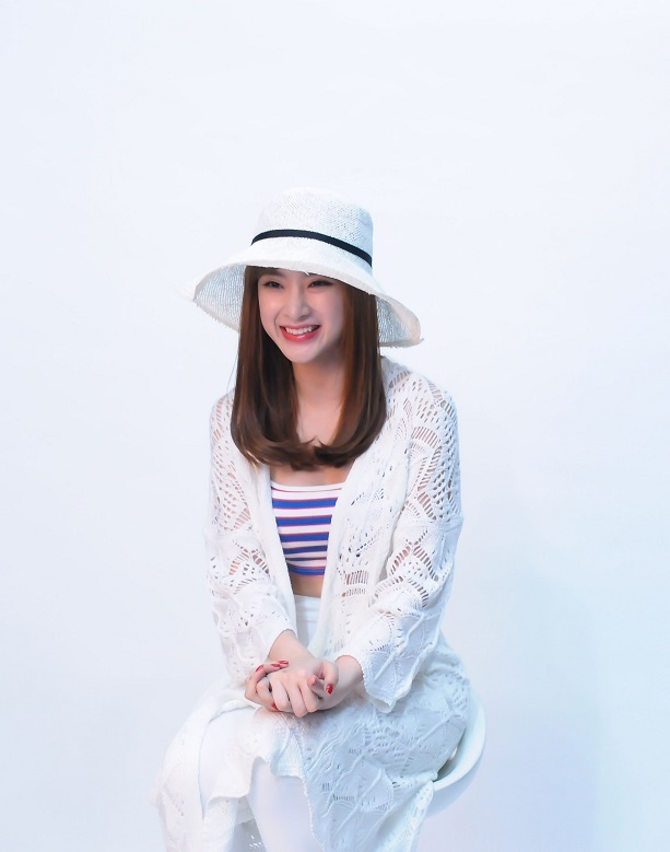 Top 4 Bước nhảy hoàn vũ nghĩ gì trước đêm chung kết? - 1 Angela Phương Trinh