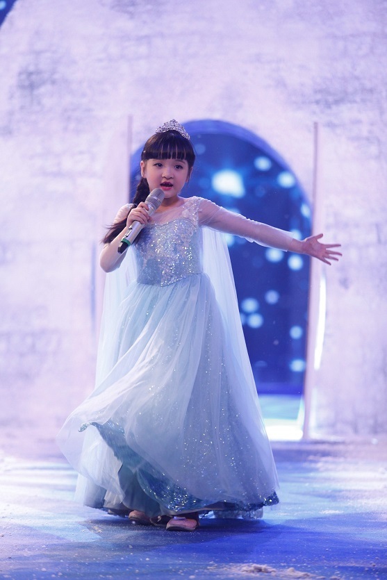 Ai sẽ là quán quân Vietnam’s got talent 2015? - 2 Cô bé răng sún Bích Ngọc