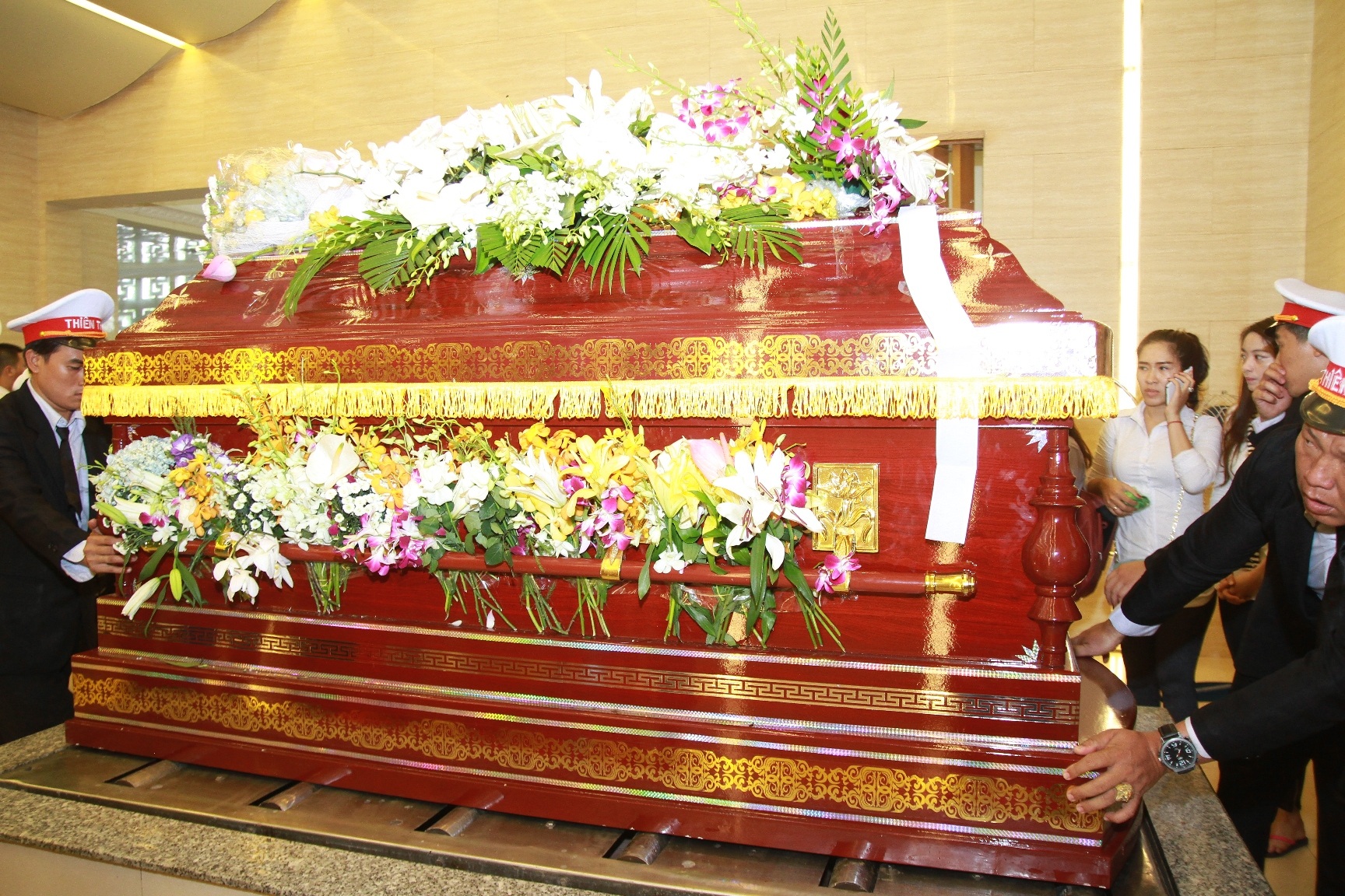 Chị Duy Nhân quá đau đớn...