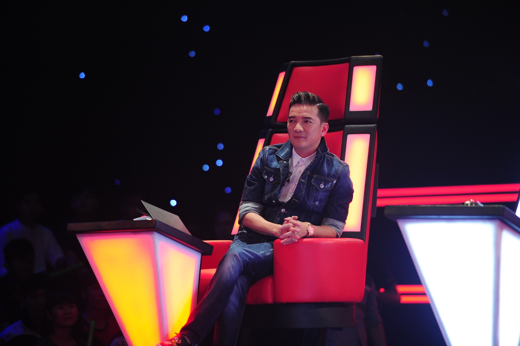 Đàm Vĩnh Hưng vẫn là người 'tung chiêu' với nhiều câu nói 'đáng giá' nhằm thuyết phục thí sinh