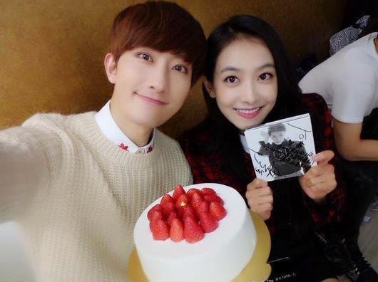 Victoria (f(x)) và