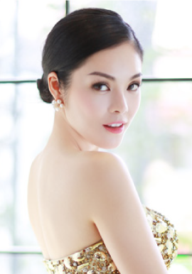 Nghệ sĩ trẻ chia sẻ về ngày "Gia đình Việt Nam" - 4 Khánh Thi lúc này cũng sắp sinh em bé nên Khánh Thi nên cô cảm nhận càng cần có gia đình ấm áp hơn