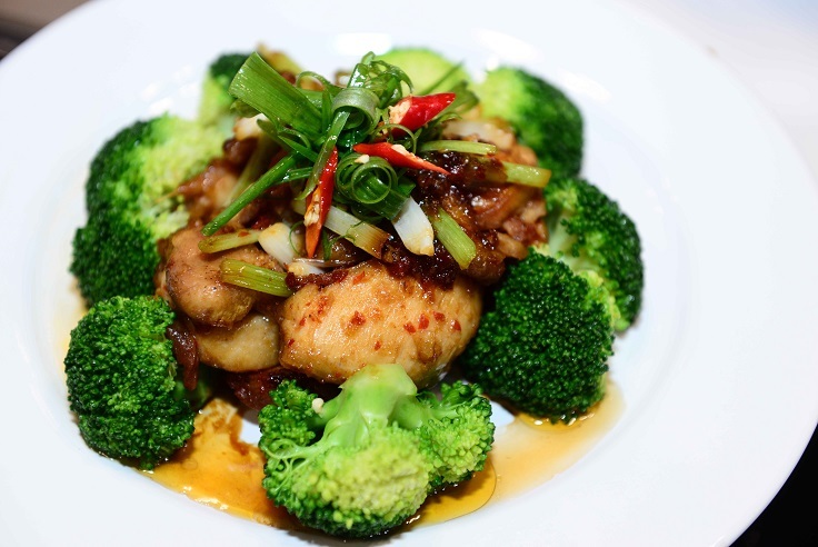 Món gà xào Tứ Xuyên cùa thí sinh Phú Quý