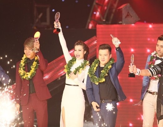 Đội Đông Nhi “ẵm” 300 triệu khi trở thành quán quân The Remix - 2 Đội Đông Nhi giành chiến thắng cuộc thi Remix 2015