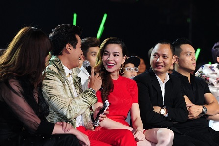 Những khoảnh khắc ấn tượng trong đêm trao giải The Remix 2015 - 1 Những khoảnh khắc ấn tượng trong đêm trao giải The Remix 2015