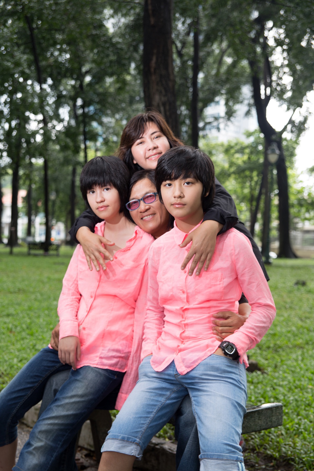 Phương Thảo, Ngọc Lễ về nước làm liveshow - 2 Các con của 2 vợ chồng giờ đây đã lớn