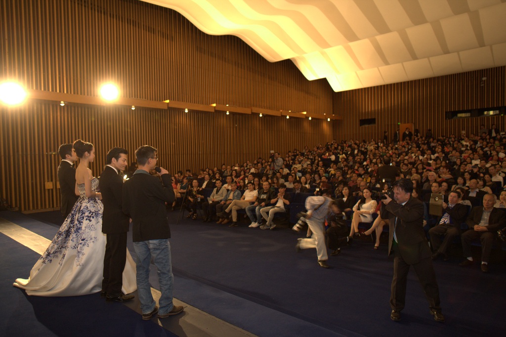 Trần Bảo Sơn chia sẻ: “Tôi rất bất ngờ vì được khán giả yêu mến