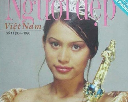 Hình ảnh lúc mới đăng quang của Ngọc Khánh xuất hiện trên một tờ tạp chí.