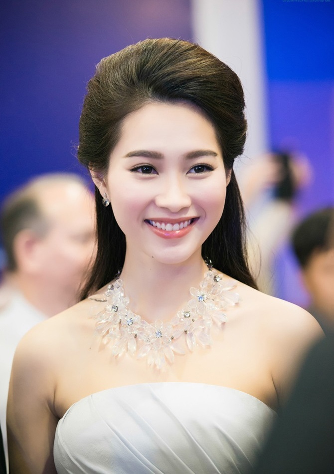 Những sao Việt có nụ cười mê hồn - 4 Những sao Việt có nụ cười mê hồn