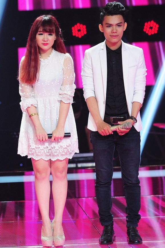 Duy Anh và Hải Yến bất ngờ khi được huấn luyện viên Mỹ Tâm cứu luôn cả 2 người