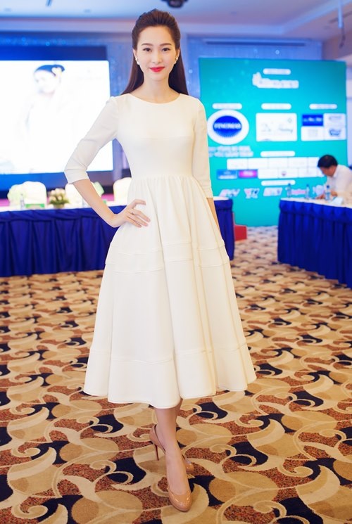 Top 10 sao Việt mặc đẹp tuần qua - 6 Hoa hậu