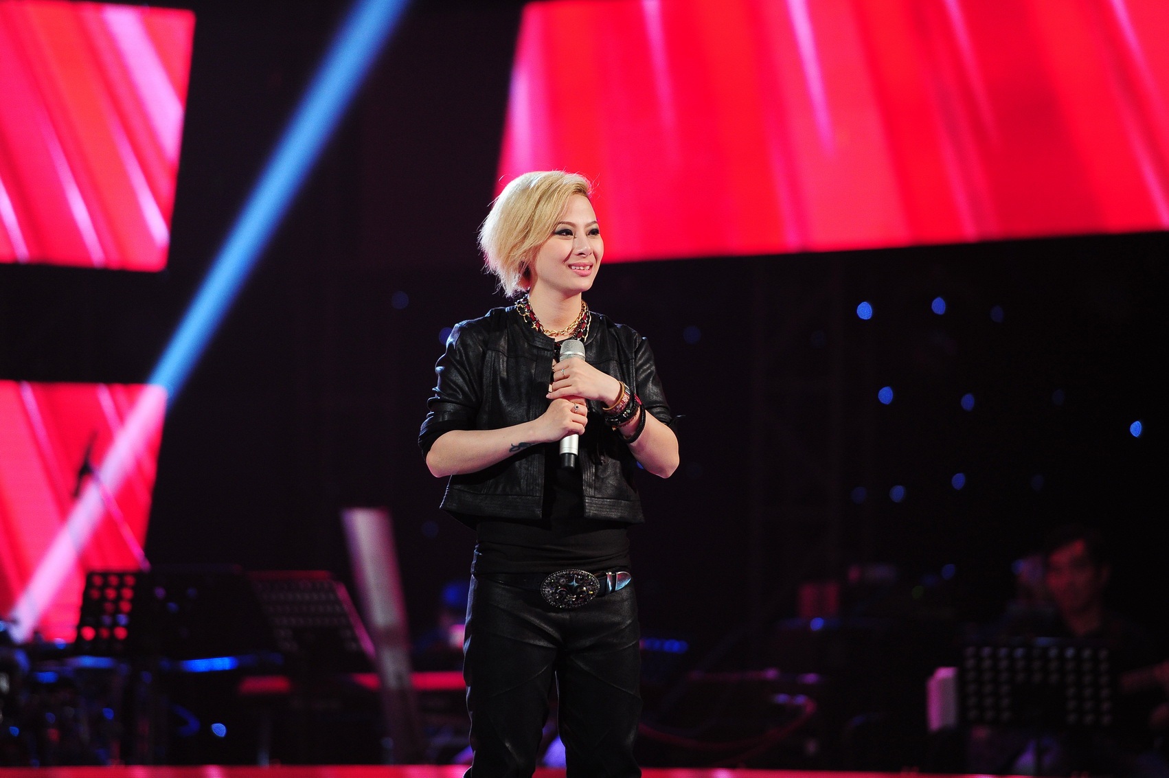 &nbspLương Ngọc Trung Quân (Trish Lương) đến từ Hawaii 