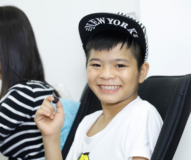 Những sao nhí nổi tiếng nhất showbiz Việt - 5 Mỹ Chi đã gây ấn tượng với ban giám khảo cuộc thi bằng những ca khúc dân ca Nam Bộ như ca khúc