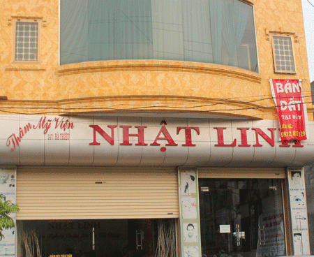 Nhập viện vì... đi tắm trắng - 2 Nhập viện vì... đi tắm trắng - 2