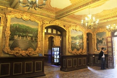 Không gian hoàng gia được phục dựng chân thực