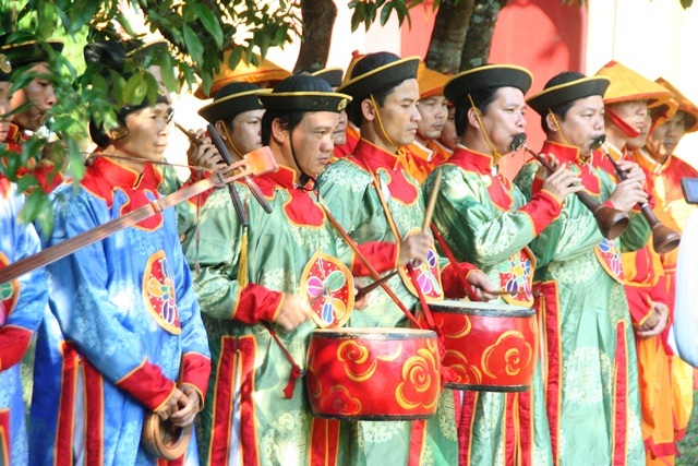 Lễ hạ nêu trong Hoàng cung Huế nhắc người dân đã hết Tết - 5 Nghi lễ Đại nhạc, Tiểu nhạc và trống chiêng cất lên trong khói hương trầm
