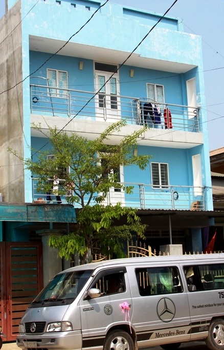 Căn nhà nơi phát hiện anh T. treo cổ tử vong ở tầng 3