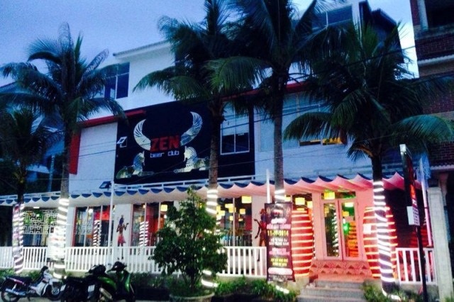 Bắt 1 Việt kiều dùng dao bấm đâm chết người tại quán bar - 1 Quán bar Zen Beer Club nơi xảy ra án mạng chết người