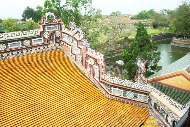 Những mái ngói tuyệt đẹp của Thái Bình Lâu nhìn từ tầng 2