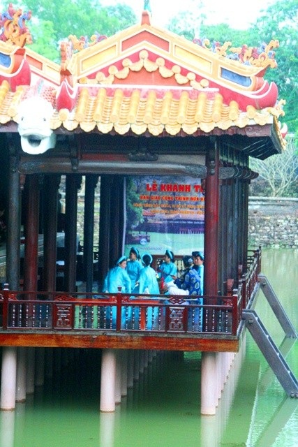 Ra mắt không gian diễn xướng thơ mộng ở lăng Tự Đức - 8 Một góc Xung Khiêm Tạ thơ mộng