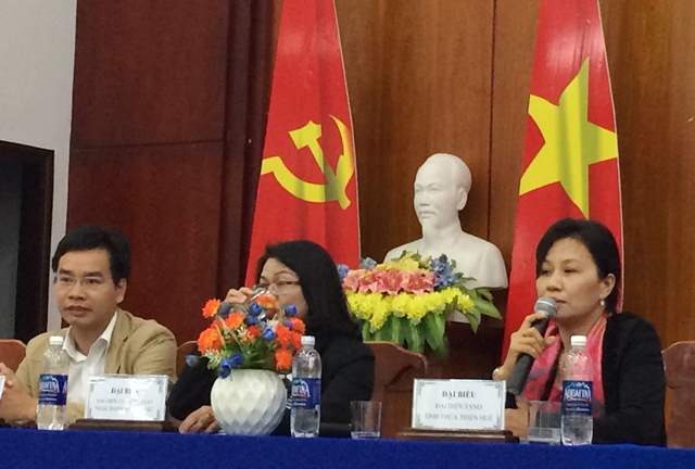 Hội thảo tư vấn việc làm cho sinh viên Đại học Luật Huế - 2 Đông đảo SV Đại học Luật Huế đến tham dự hội thảo tư vấn việc làm