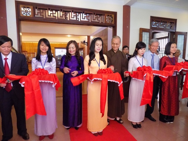 Ngắm đồ khảm xà cừ tiến vua - 1 Ngắm đồ khảm xà cừ tiến vua