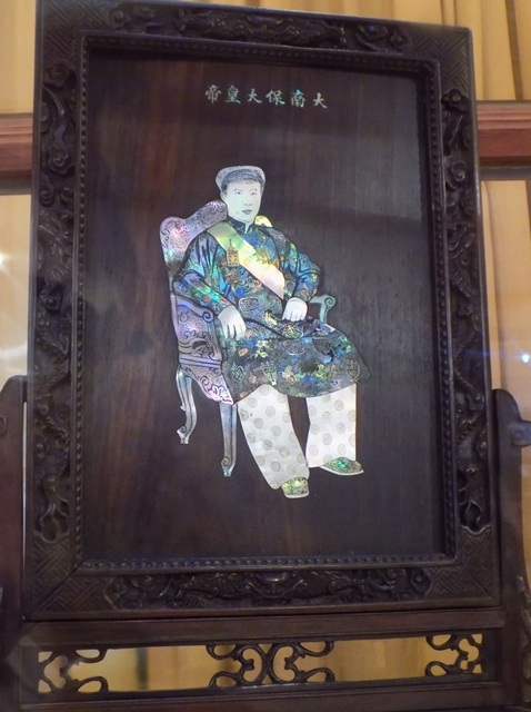 Ngắm đồ khảm xà cừ tiến vua - 3 Ngắm đồ khảm xà cừ tiến vua