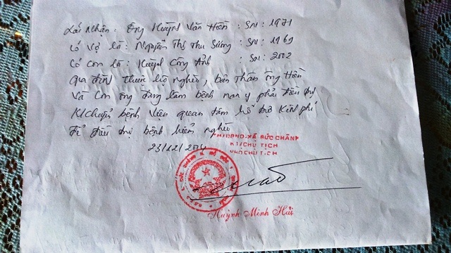 Bi đát cảnh con mắc bệnh hiểm nghèo ngóng cha ung thư giai đoạn cuối - 4 Xác nhận và xin giúp đỡ hoàn cảnh gia đình chị Sương của chính quyền địa phương