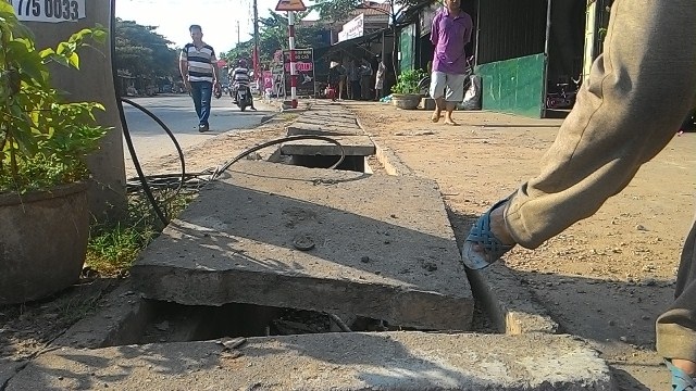 Vụ nắp cống bật nổ gần cây xăng: Có thể do khí mêtan tích tụ nhiều trong cống