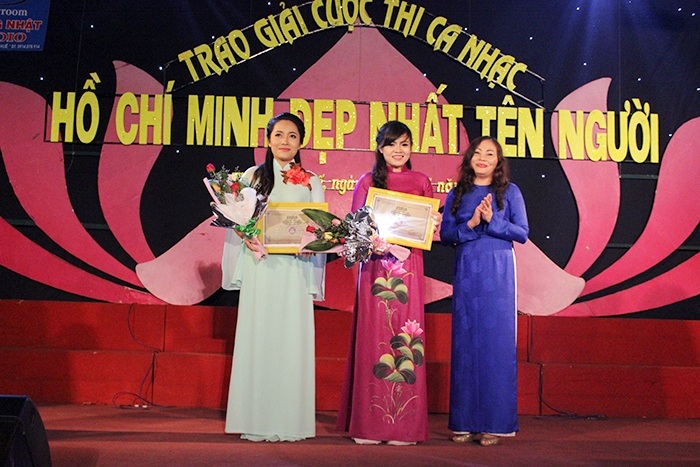 Trao giải cuộc thi ca nhạc “Hồ Chí Minh đẹp nhất tên người” - 1 Trao giải cuộc thi ca nhạc “Hồ Chí Minh đẹp nhất tên người”