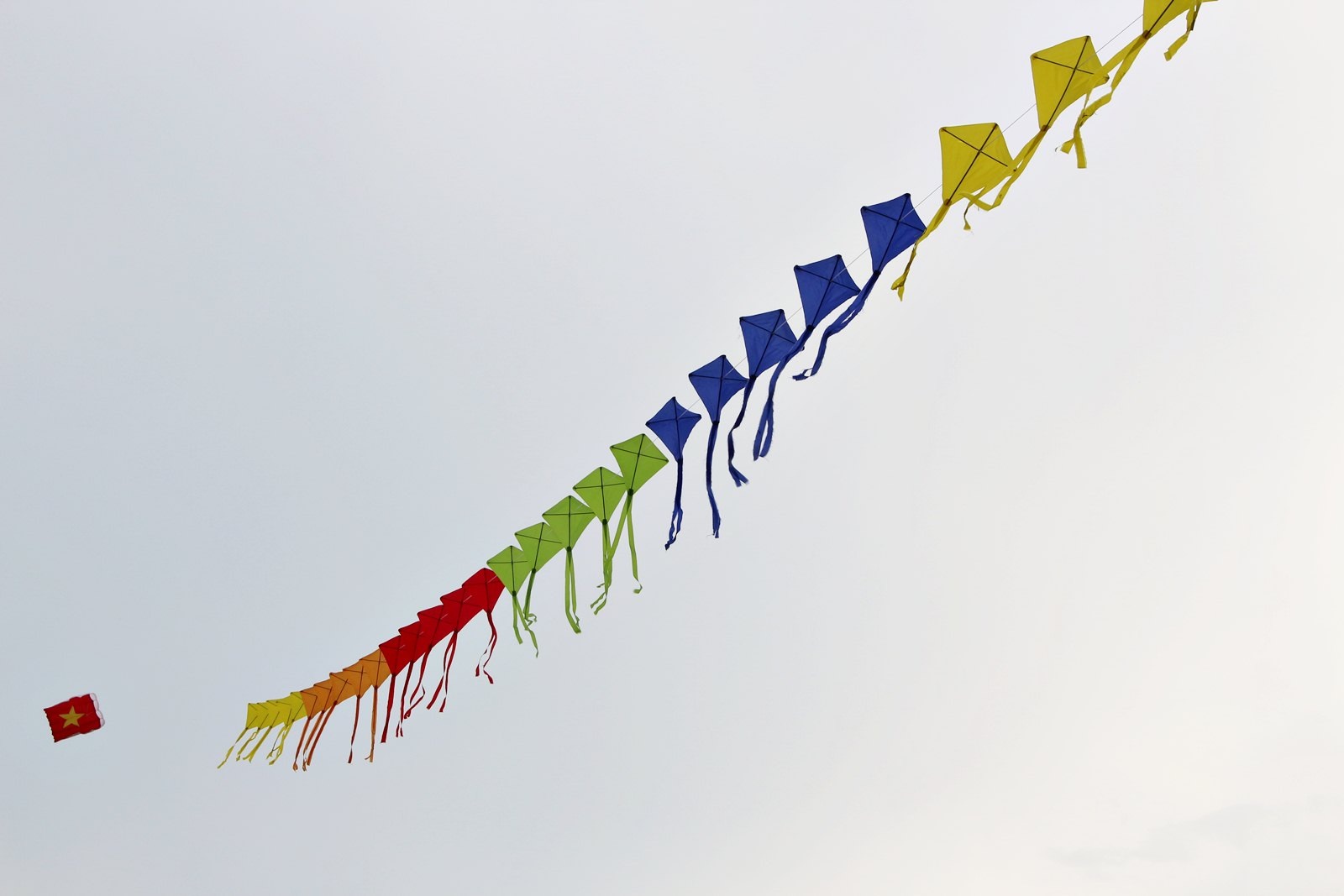 Không gian trưng bày diều Huế tại Festival nghề
truyền thống 2015