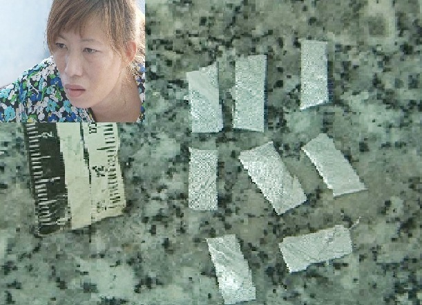 Đối tượng Búp (ảnh nhỏ góc phía trên) cùng tang vật ma túy thu giữ được