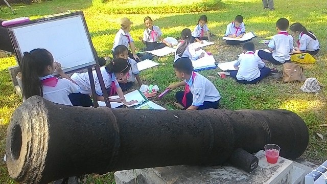 Lịch sử 170 năm của ngôi điện đẹp nhất triều Nguyễn - 3 Mặt ngoài và mặt trong điện Long An đã 170 năm tuổi