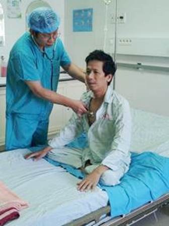 Cứu sống bệnh nhân viêm cơ tim nặng bằng kỹ thuật hoàn toàn mới - 1 Cứu sống bệnh nhân viêm cơ tim nặng bằng kỹ thuật hoàn toàn mới