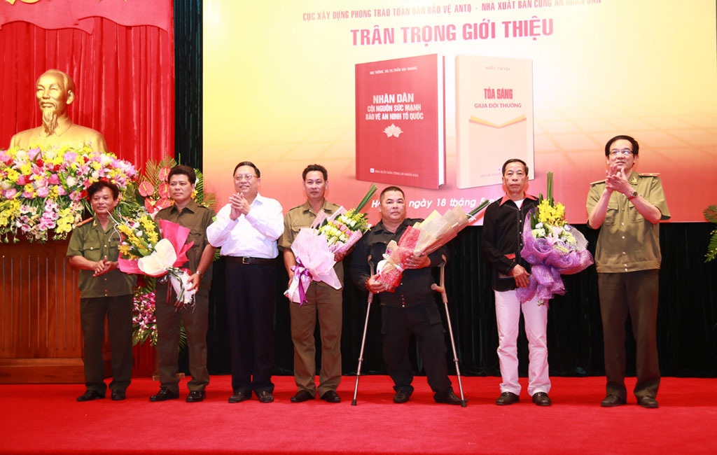 “Nhân dân cội nguồn sức mạnh bảo vệ an ninh Tổ quốc”