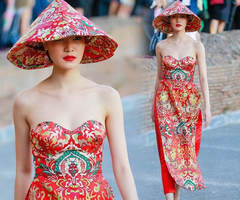 Vụ áo dài Hoa hậu Thùy Dung mặc giống... Trung Quốc: Sự rập khuôn gây phản cảm - 1 Mờ nhạt dấu ấn Việt