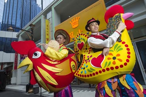 Hình ảnh vui nhộn ở hè phố Broadway