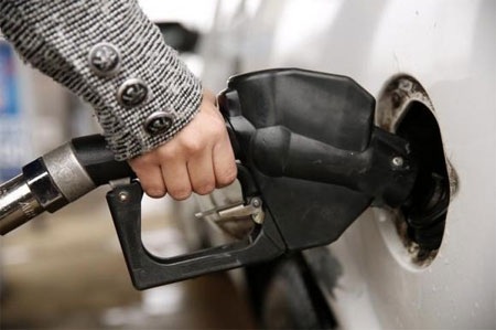Giá dầu rớt xuống đáy của 6 năm - 1 Ảnh minh họa - Nguồn: Reuters.