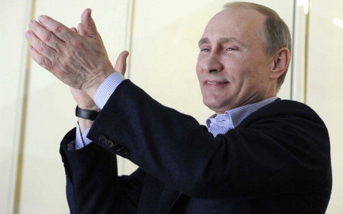 Kinh tế Nga đang quay lại từ “miệng vực” khủng hoảng? - 1 Tổng thống Nga Vladimir Putin.