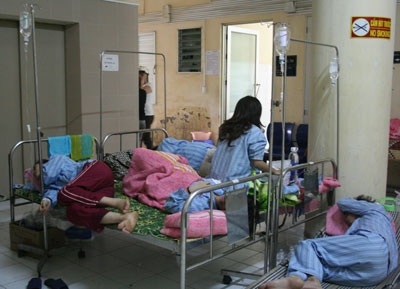 Vì sao viện phí tăng vọt hàng chục lần? - 1 Vì sao viện phí tăng vọt hàng chục lần? - 1
