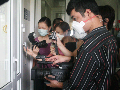 Việt Nam chủ động đối phó với cúm mới - 1