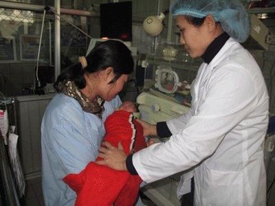 Chính phủ đồng ý với mức tăng giá viện phí mới - 1 Chính phủ đồng ý với mức tăng giá viện phí mới - 1