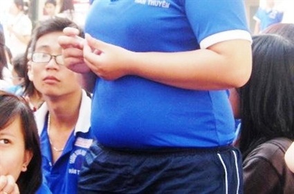 Người Việt béo phì vì thích ăn thịt, ngại món cá - 1 Người Việt béo phì vì thích ăn thịt, lười ăn cá