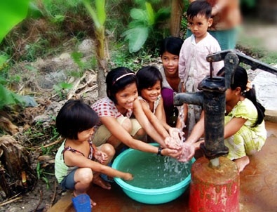Nhiều trẻ tử vong do thiếu nước sạch và vệ sinh kém - 1 Nhiều trẻ tử vong do thiếu nước sạch và vệ sinh kém