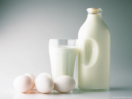 Mọi loại thực phẩm đều có thể gây dị ứng, trong đó dị ứng với sữa bò khá hay gặp.