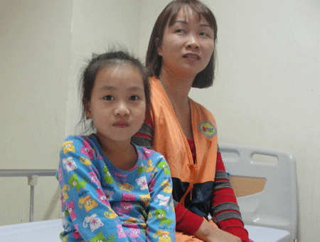Nhiều bệnh nhân chảy máu không rõ nguyên nhân: Nghi do nhiễm độc - 1 Bệnh nhi điều chị chứng chảy máu không rõ nguyên nhân tại Viện Huyết học và truyền máu T.Ư
