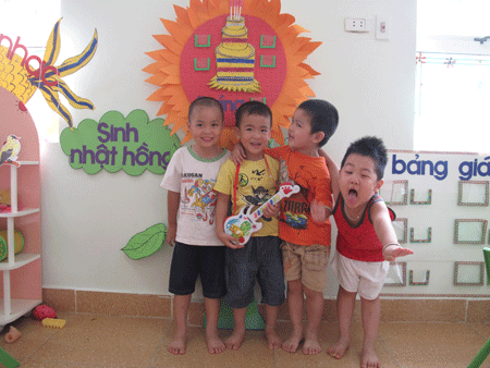 Trẻ thấp còi khó đạt “chuẩn” cao khi trưởng thành - 1 Chế độ dinh dưỡng quyết định rất nhiều đến chiều cao của trẻ. Ảnh minh họa: T.A