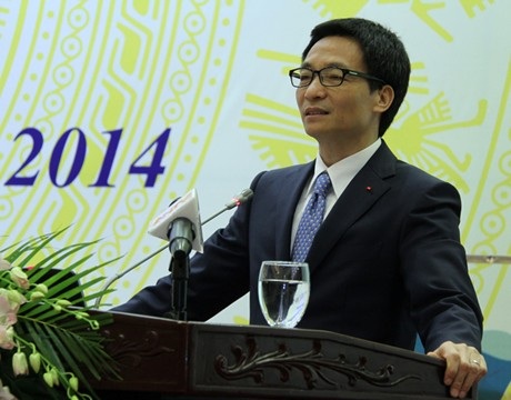 Người thầy thuốc phải hiểu nỗi lo của người bệnh! - 1 Phó Thủ tướng Vũ Đức Đam phát biểu chỉ đạo tại hội nghị. Ảnh: Chinhphu.vn